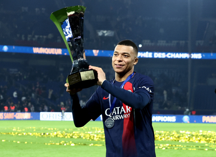 '레알? 리버풀? 둘 다 아냐' 前 PSG 감독, 음바페의 선택 예측했다…