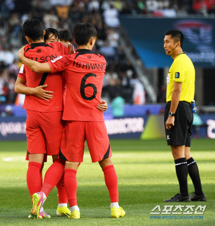 [카타르현장]'이강인 폼미쳤다' 전날 일본 구보 어시스트→한국 이강인 역…