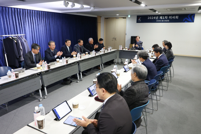 프로연맹, 전경준 감독 신임 기술위원장 선임→2024년 예산 429억 편…