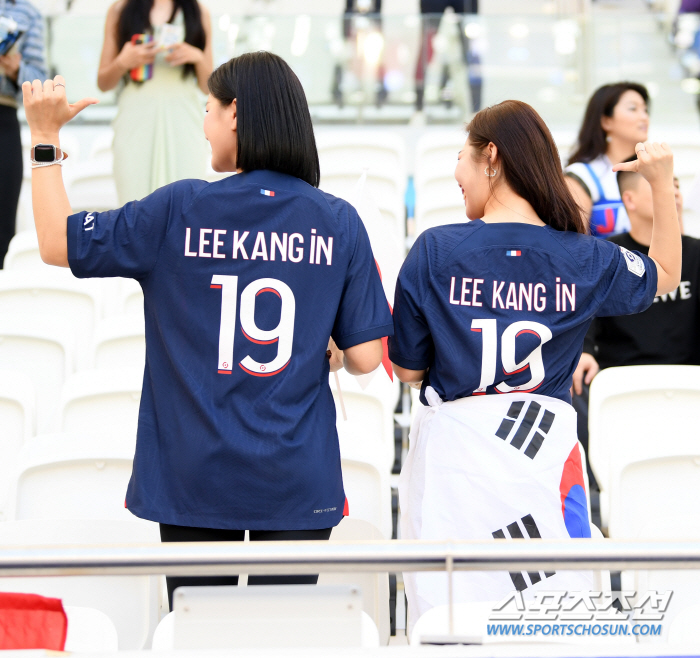 '손흥민도 못한 일' 한국인 亞컵 1차전 멀티골은 단 3명…이강인, 몸상…