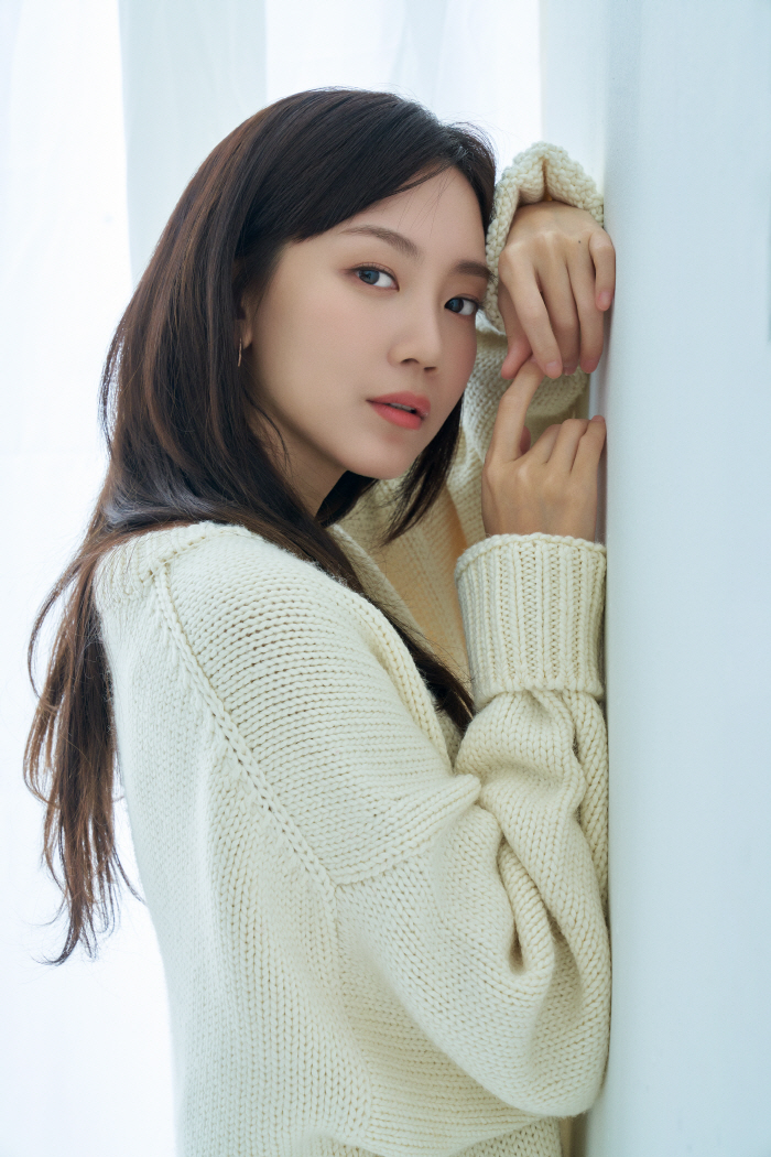[인터뷰①]'사말' 신현빈 "수어 못해야하는데, 여러번 찍다가 자연스러워…
