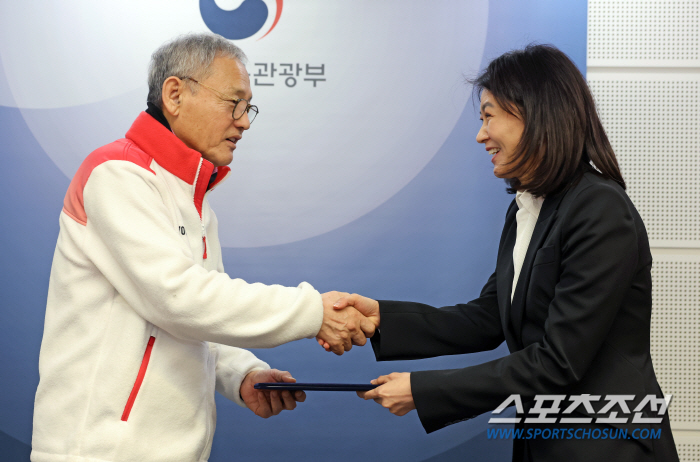 박지영 신임 스포츠윤리센터 이사장"여성체육인으로서 중책,체육인 보호X공정…
