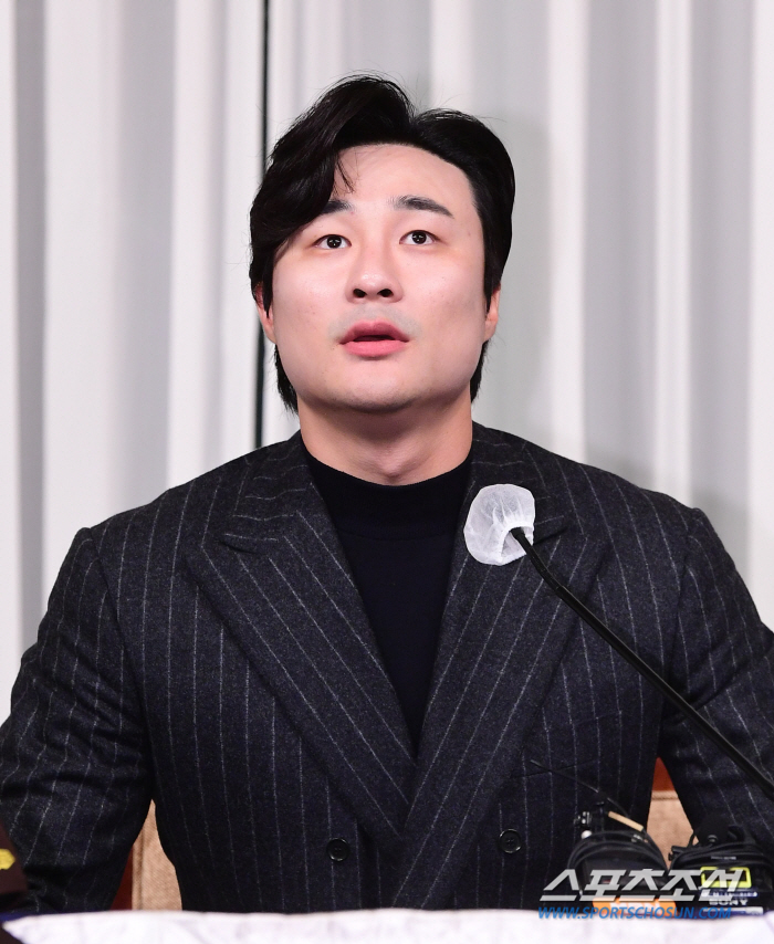 "SD 팬들은 김하성 남아주길 간절히 바란다" 美 매체, 트레이드 불가→…