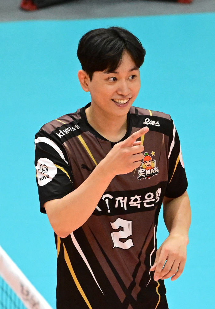 "데뷔 14년만 표승주→2005년생 김세빈까지" ★들의전쟁, 뜨겁게 달아…