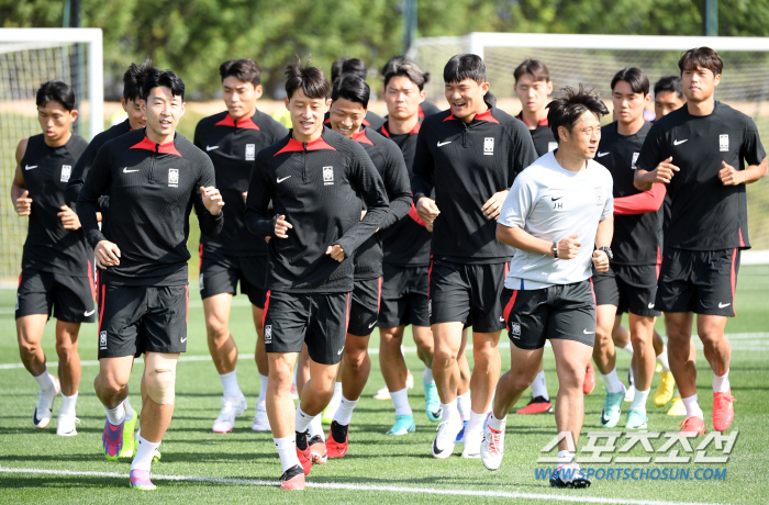 日팬들은 확실히 한국을 '한 수 아래' 평가 → "폭력 축구" "아시아 …