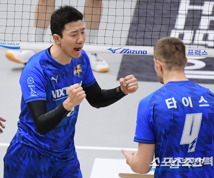 '신영석 1200 블로킹' 한국전력, KB손해보험 완파 '3연승'[의정부…