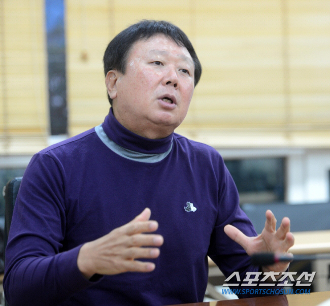 [선동열 인터뷰] 오타니 스위퍼 보면서 내 슬라이더 통했을까 궁금…이정후…