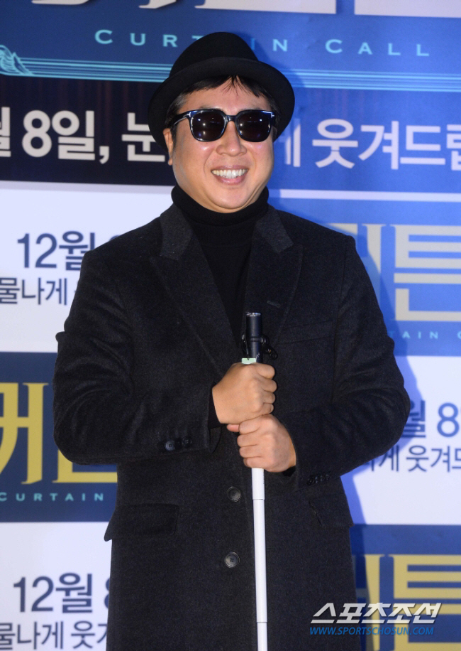 '망막색소변성증' 이동우 "TV에 왜 안 나오냐는 말 불편해..진짜 화난…