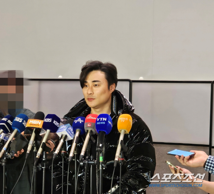 '亞 최초 GG'→'예비 FA' 김하성 "이정후 1억달러↑ 동기부여…치는…