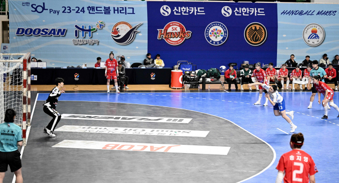 [핸드볼 통합H리그]이연경 9득점 폭발! 경남개발공사 3연승 신바람, 서…