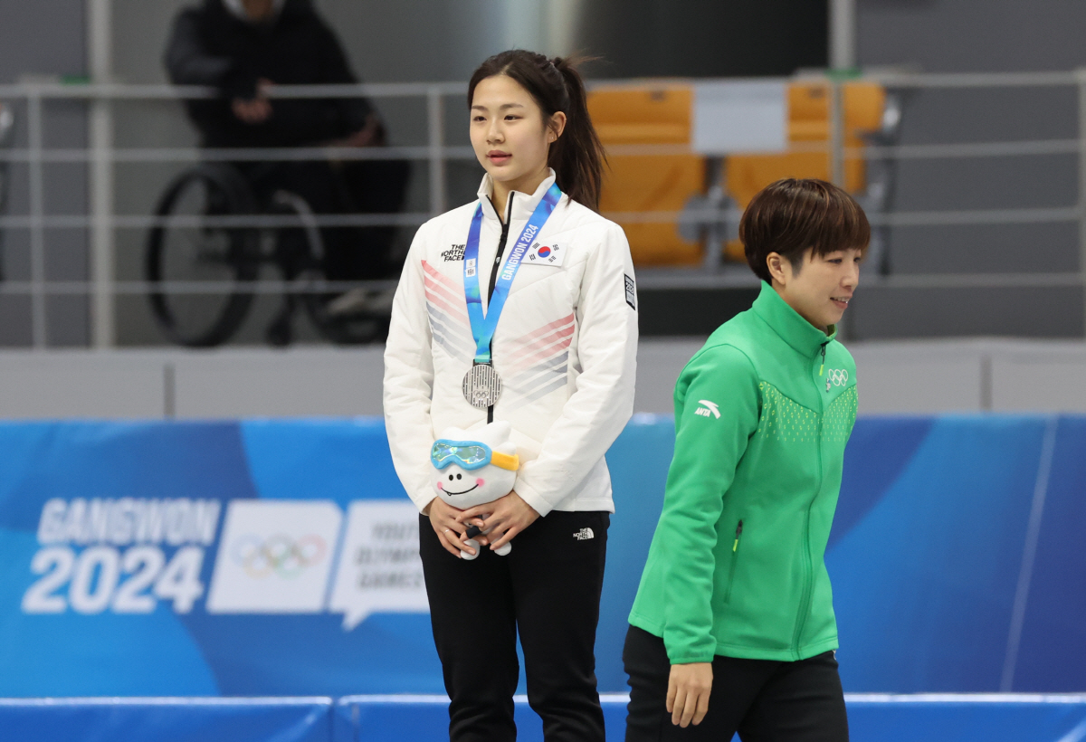 "우정은 영원해" 이상화X고다이라 6년전 평창,그날처럼 따뜻한 포옹