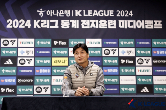"강인이한테 도와주라고 할게. 걱정 마" 아시안컵 긴급소집된 김준홍에게 …