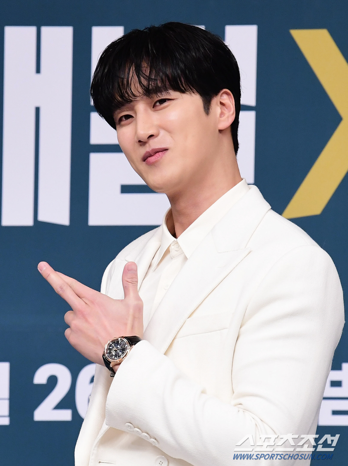 '재벌X형사' 안보현 "금토드라마 '뉴 사이다 히어로' 계보, 상당히 부…