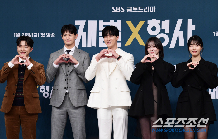 [SC현장] '대세 배우' 등극한 안보현, 김남길-남궁민-이제훈의 SBS…