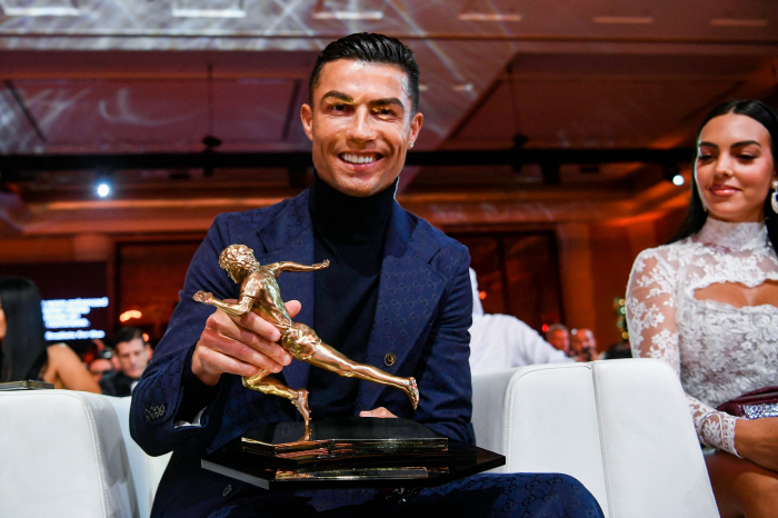 '사우디가 리그1 보다 낫다' 호날두 발언에 PSG 레전드의 돌직구 "그…