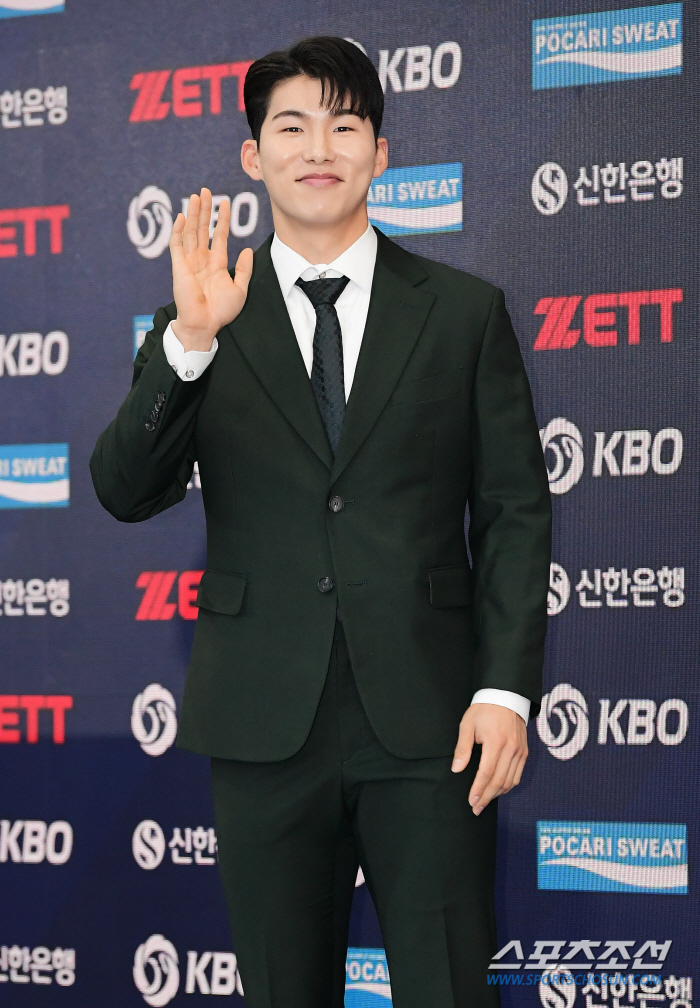 '이정후 11억→김혜성 6.5억' 연봉 신기록 향연, 키움 '없는 집' …
