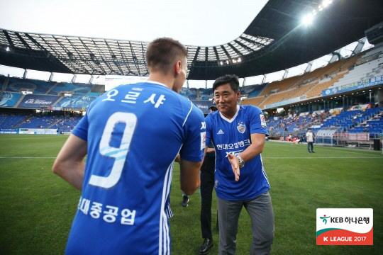 [전훈인터뷰] 김현석 충남아산 신임감독의 포부 "너무나 갈망했던 자리, …