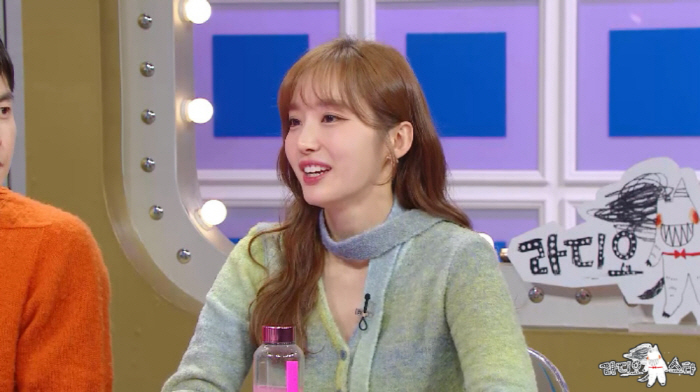 윤태진, 배성재와 열애설 진실은?…이러니 아나운서끼리 정분나지('라스')