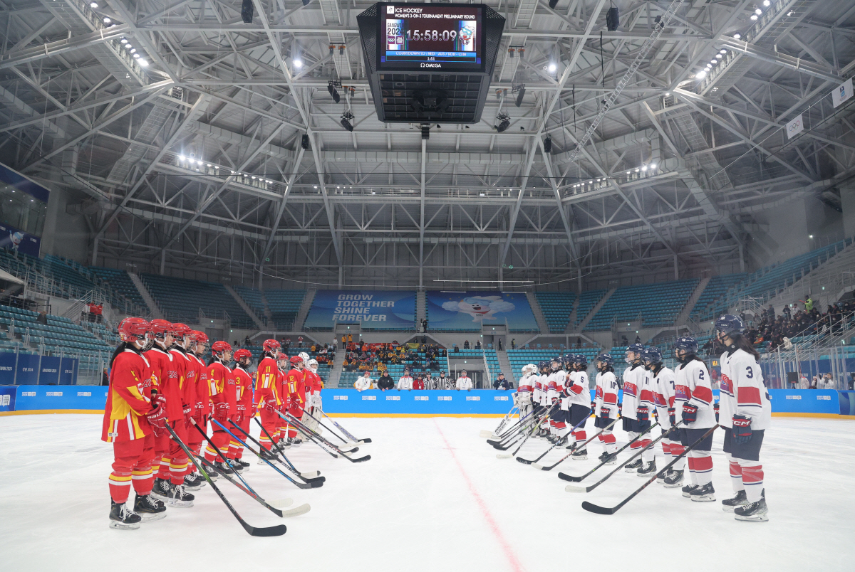 대한민국 女3X3아이스하키,中 꺾고 올림픽 사상 첫銀 확보...내일 헝가…