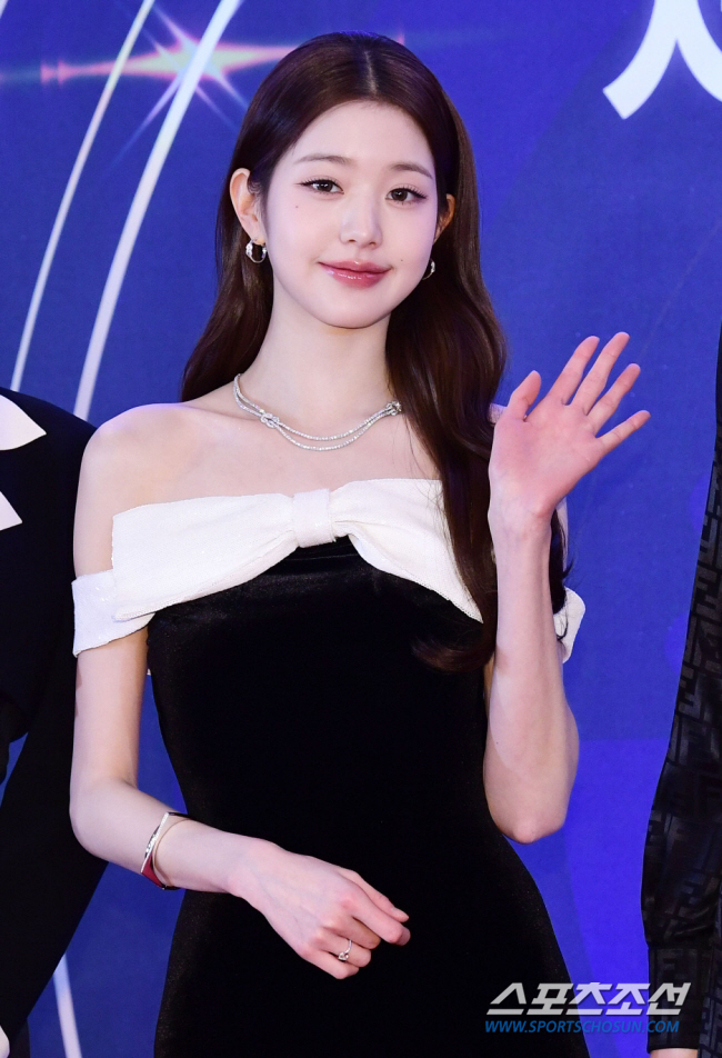 [단독] 장원영 측 "탈덕수용소, 1억 손해배상 액수 많다고…끝까지 판결…
