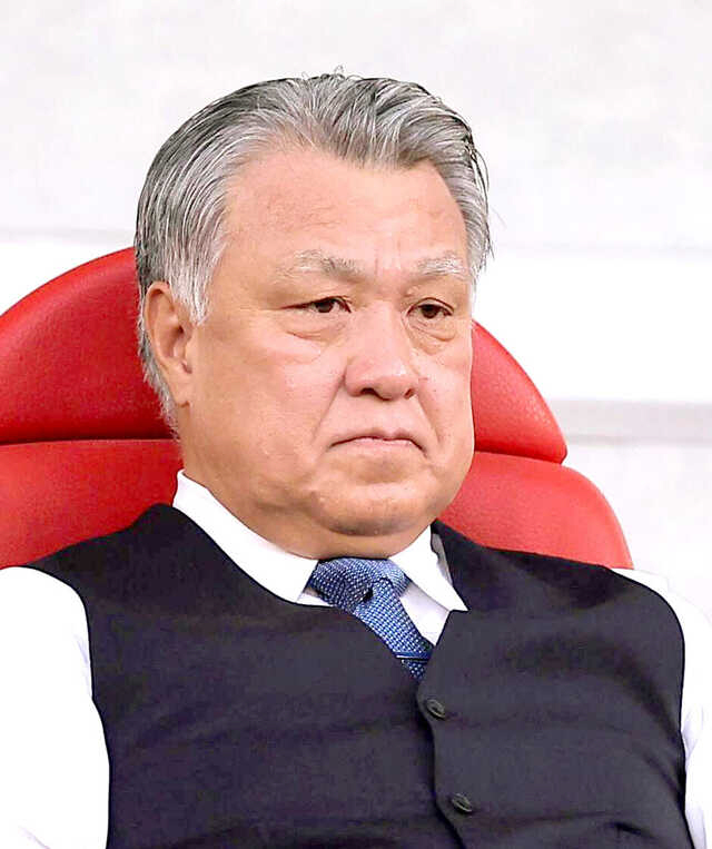 日 대표팀, 16강 진출 기뻐할 때?...주전 GK 향한 '인종차별 논란…