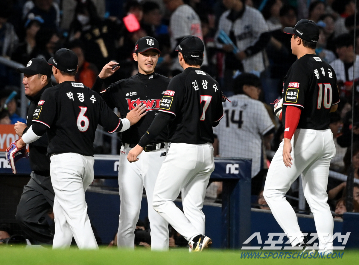90억→125억→107억 "우리 에이스 시장에 나가지도 않게"…비FA 다…