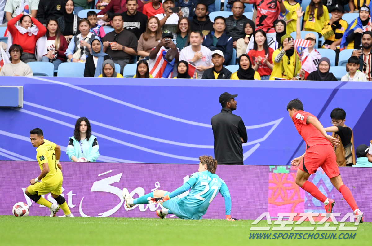 '참사 냄새가 솔솔' 130위 말레이의 'Siuuuuuu' 대굴욕…역전골…