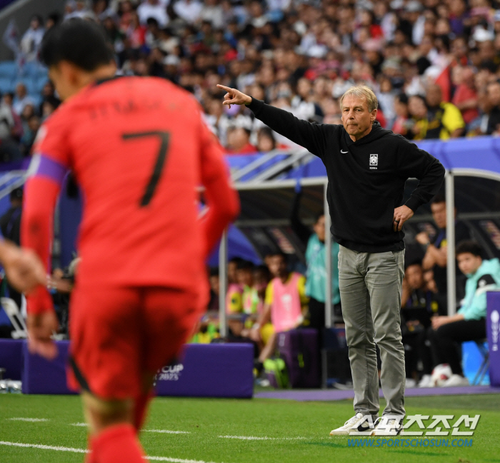 [말레이전기자회견]3-3 졸전 클린스만 "수비 전술 선수들과 논의! 우승…