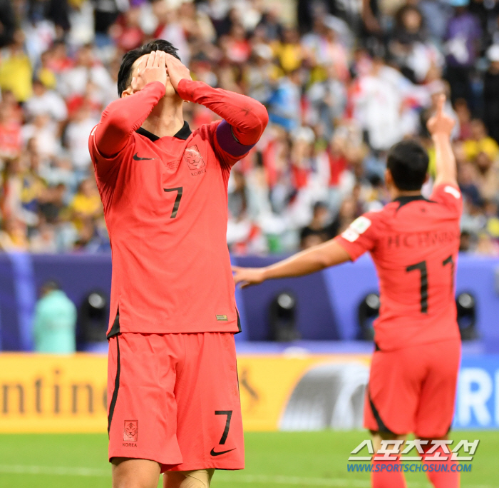 '우승 확률 0.2% 말레이시아' 상대 졸전...한국, 일본과 함께 '조…