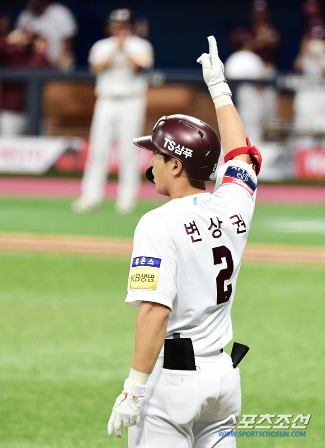 '제2의 서건창' 유망주의 야구 인생 후반전..."철이 없었다. 지금은 …
