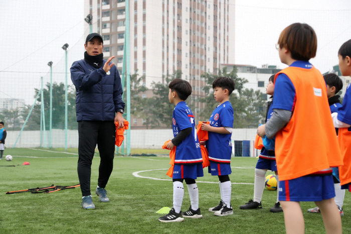 대전이 베트남에 준 선물, 꿈나무 축구 클리닉