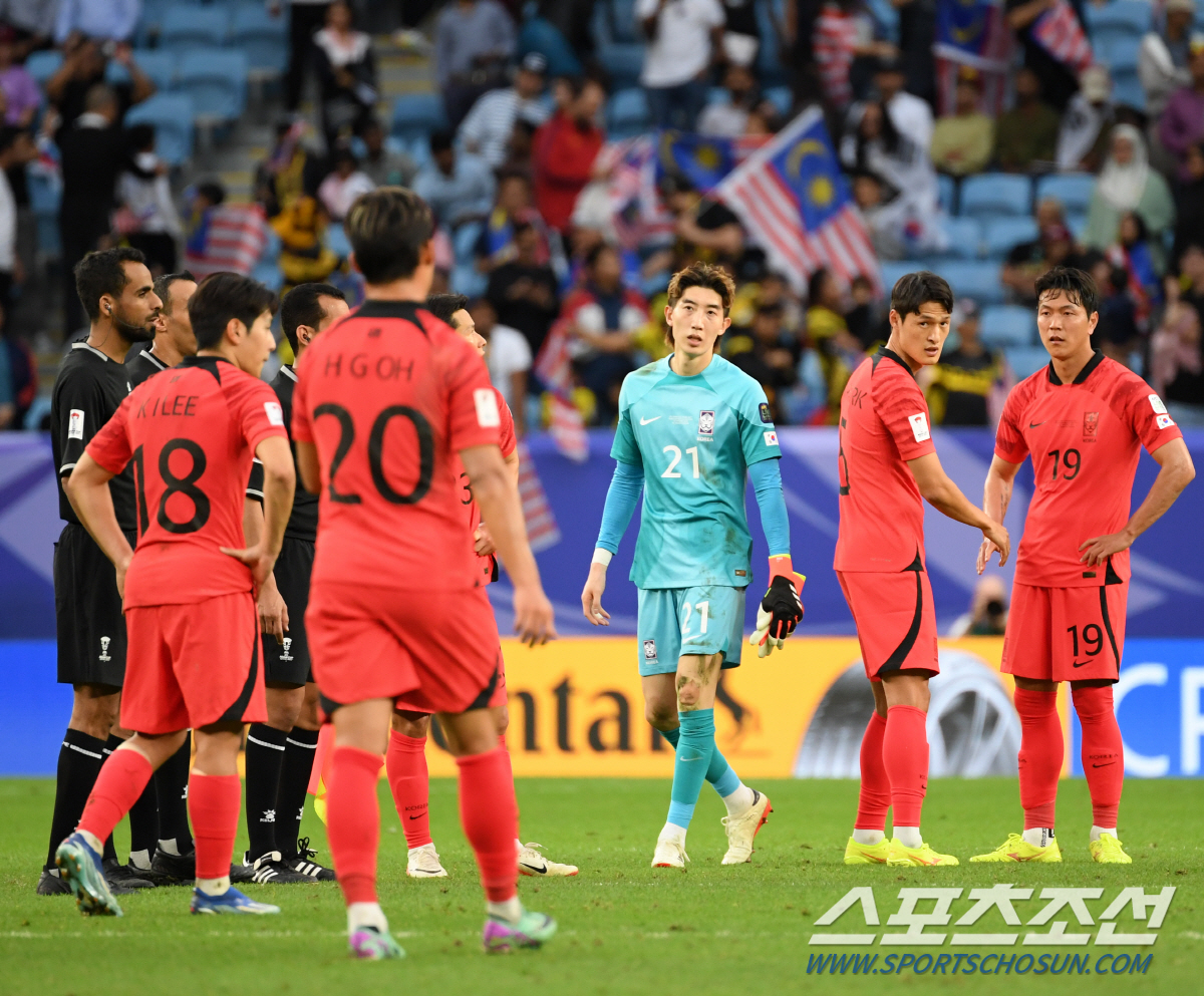 '한국은 안중에 없나?' 日 언론, 중동 모래바람만 우려 "원정 분위기 …