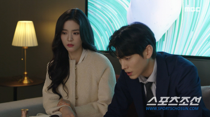 [SC리뷰]'세번째 결혼' 오승아, 실어증-휠체어에도 복수 다짐…오세영은…