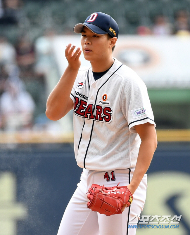 'ERA 1위' 지원자 가득, 두 자리 놓고 무한 경쟁…후보군만 6명↑,…