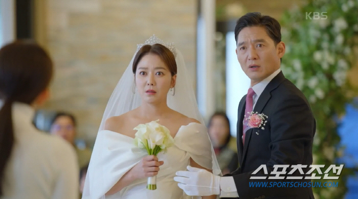 [SC리뷰]"파리 새끼가 왜 꼬여?" 이소연, 하연주 '모략'에도 결혼식…