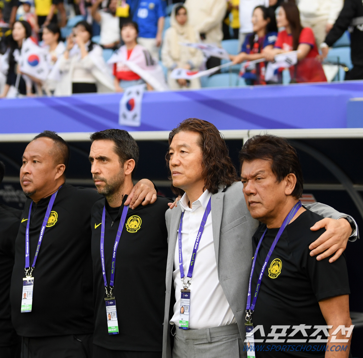 25일(현지시간) 카타르 알와크라 알자누브 스타디움에서 열린 2023 아시아축구연맹(AFC) 카타르 아시안컵 대한민국과 말레이시아의 경기. 김판곤 말레이시아 감독이 경기를 지켜보고 있다. 알와크라(카타르)=박재만 기자 pjm@sportschosun.com/2023.01.25/