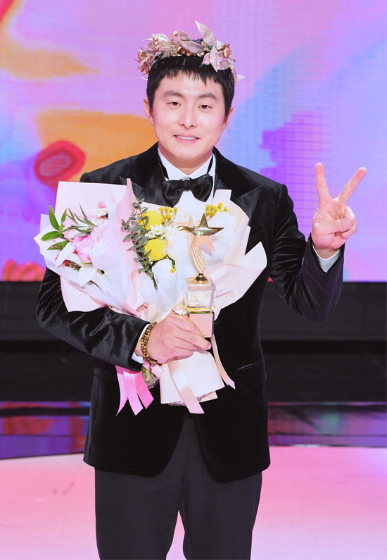 기안84 "웹툰은 힘든데, 방송은 재밌다…연예대상 지금도 안 믿겨" ('…
