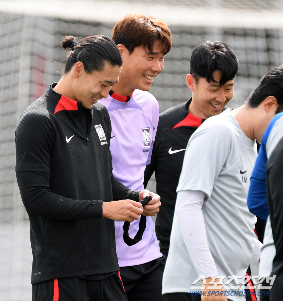 "스트라이커는 골로 말해야" 월드컵 영웅→논란의 '원샷', 기분좋은 반전…