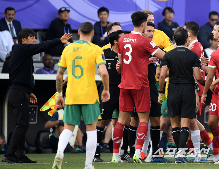 [도하 현장리뷰]"졌잘싸,신태용" 기적 꿈꾸던 인도네시아,16강 호주전서…