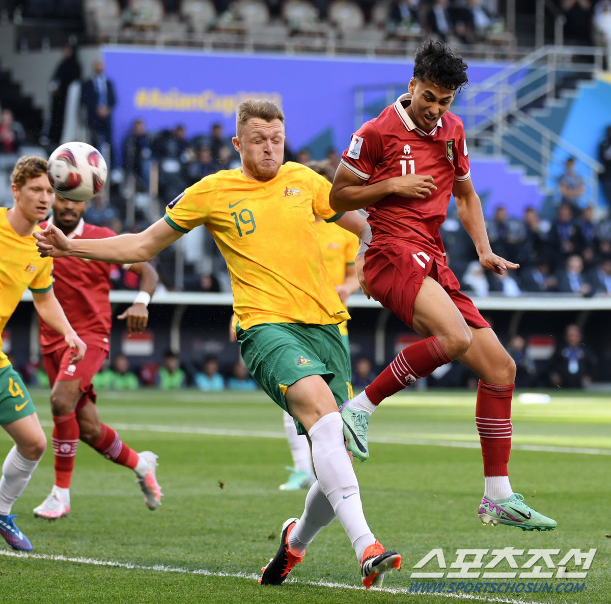 [아시안컵Live]호주, '신태용 감독'의 인도네시아에 2-0 리드 전반…