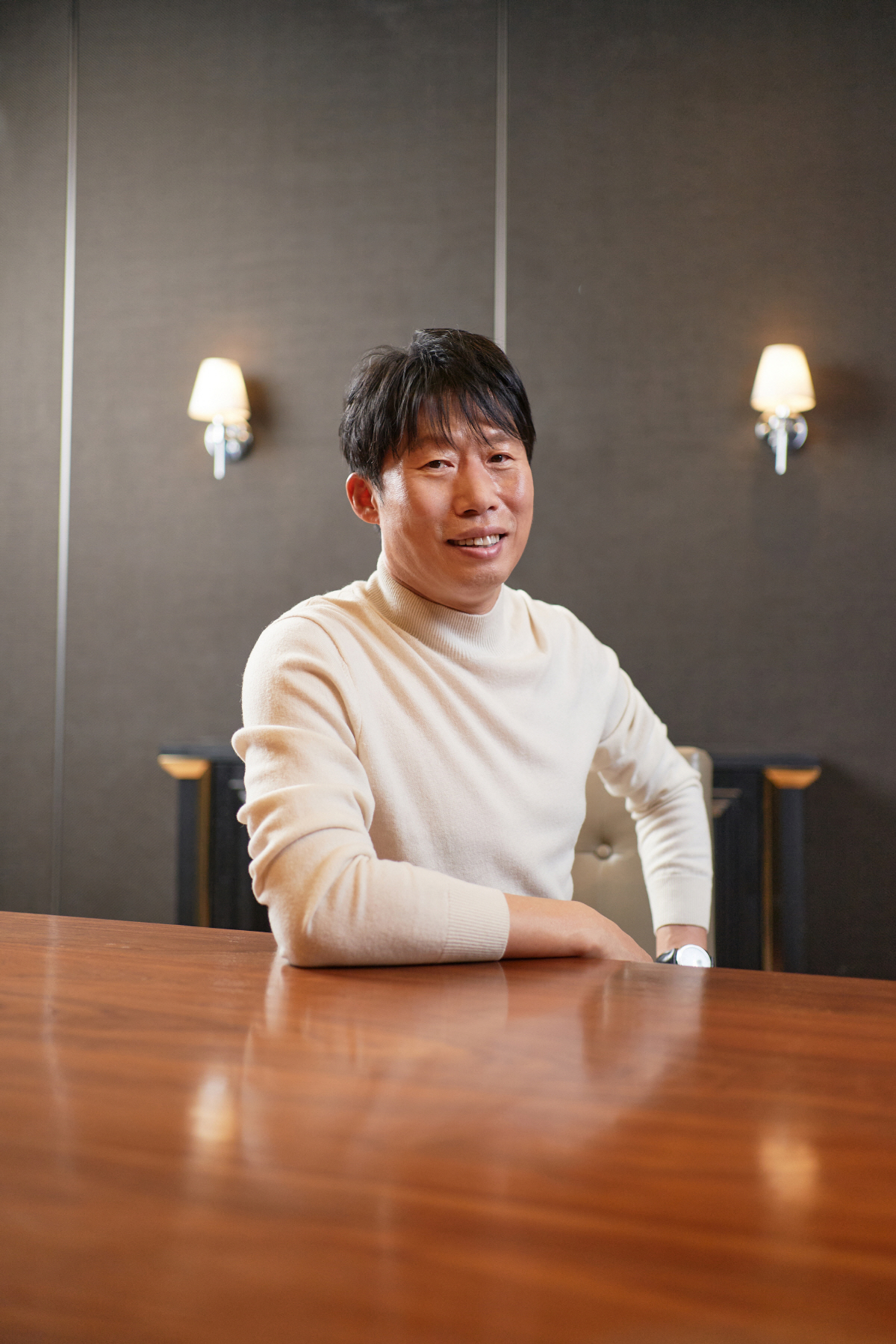 [인터뷰④] 유해진 "윤여정과 첫 호흡, 오스카 수상 떠나 대선배라 긴장…