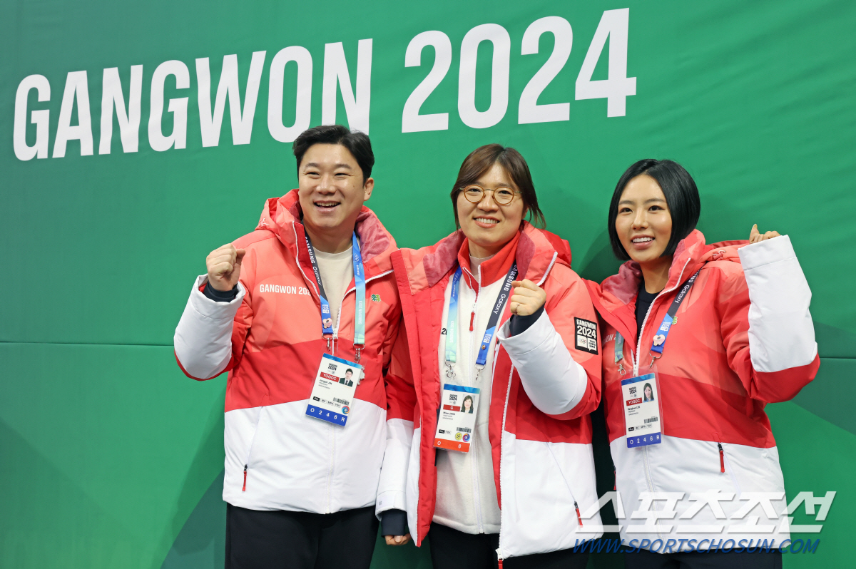 "강원2024,K-자봉 여러분 있기에" 장미란 차관,열정의 현장행보