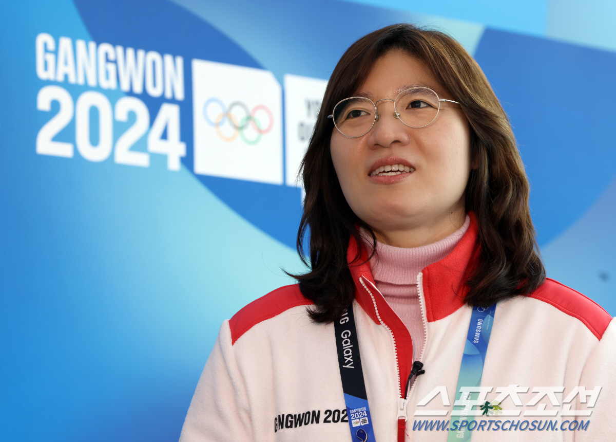 "강원2024,K-자봉 여러분 있기에" 장미란 차관,열정의 현장행보