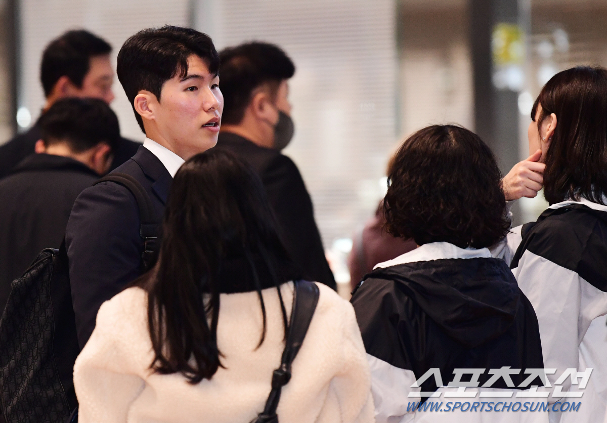 "개인보다 팀이 우선. 이해시키겠다." 내야 전문가 홍원기가 선택한 김혜…