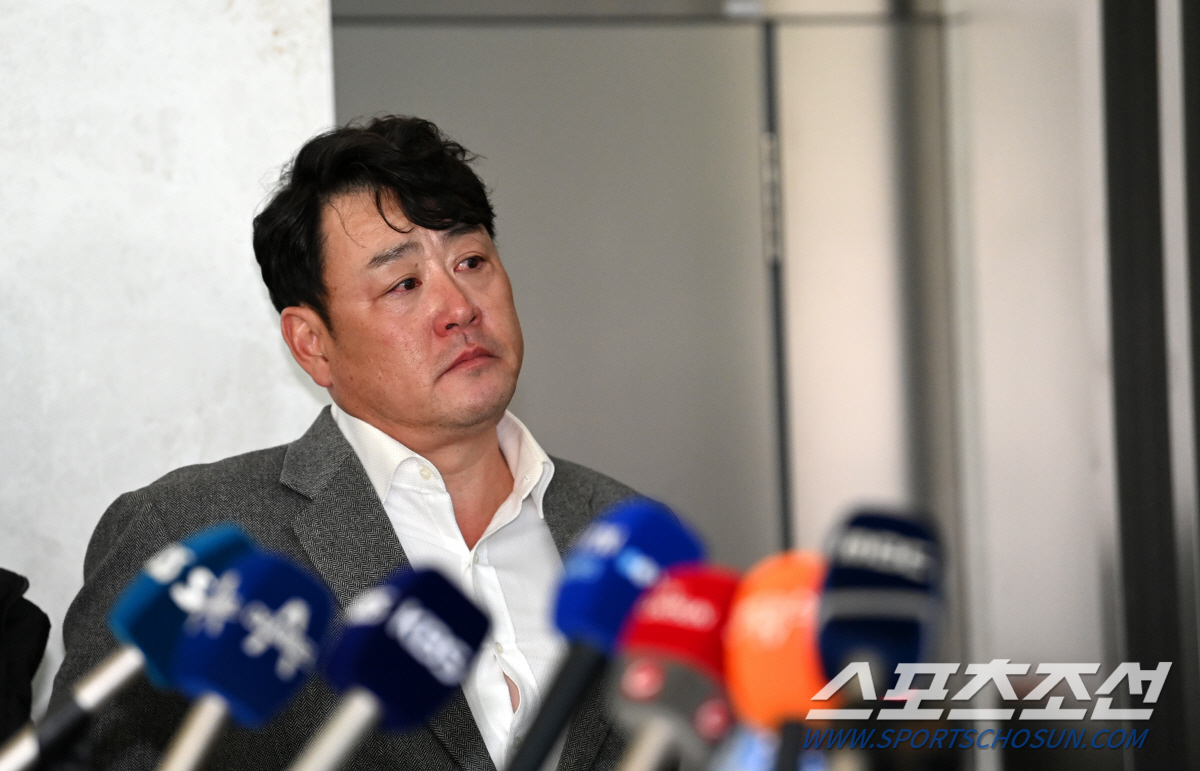 '대행 체제는 없다' 못박은 KIA,  도대체 누가 감독 해야하나..."…
