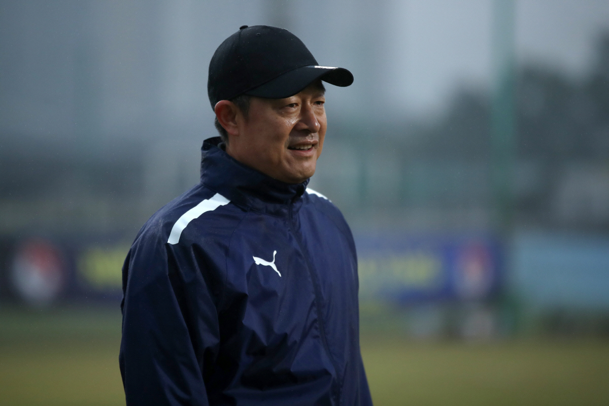 [하노이인터뷰]이민성 대전 감독 "목표는 ACL, 자신? 무조건 해야죠"