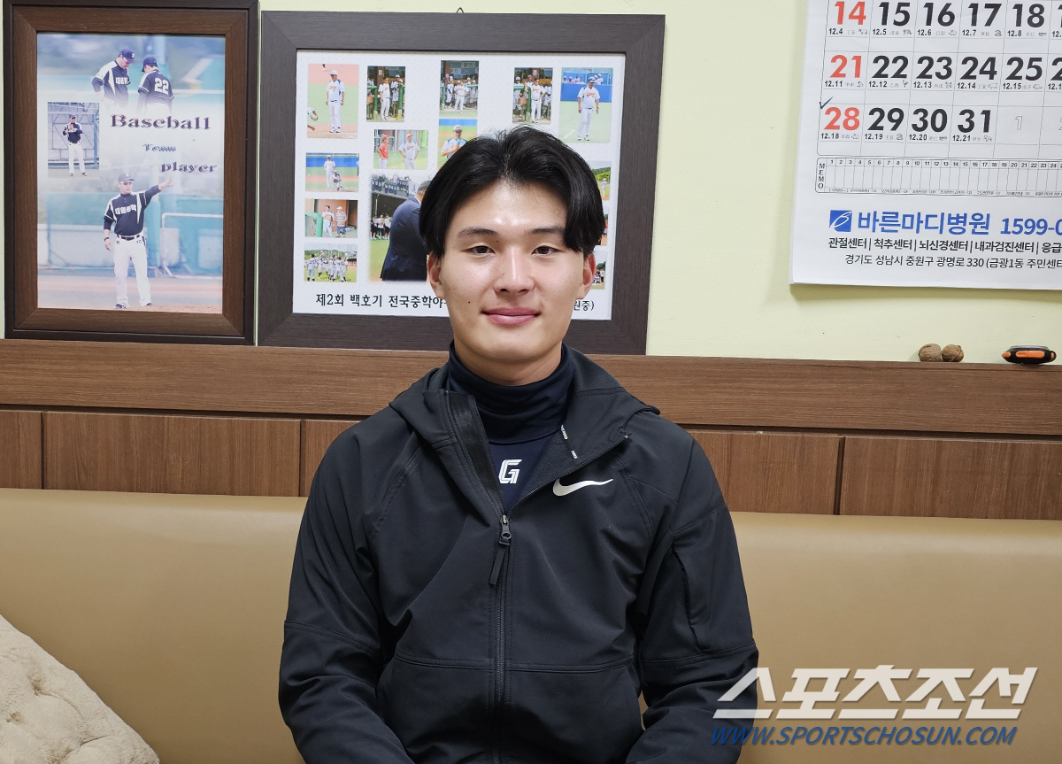 '상무 탈락' 동네형→명장 김태형이 지목한 '핵심' 1년만의 대반전. 8…