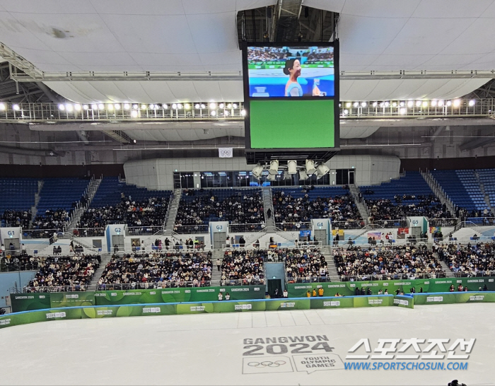 "여기가 '韓피겨성지'강릉아레나입니까" 강원2024 평일에도 만원관중..…