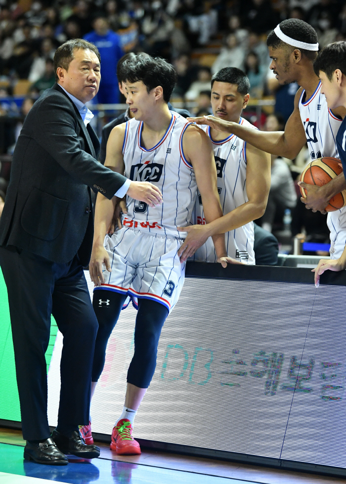 허웅의 '3점슛 10개' 진기록을 둘러싼 해프닝…"몰랐네, 아까워 죽겠네…
