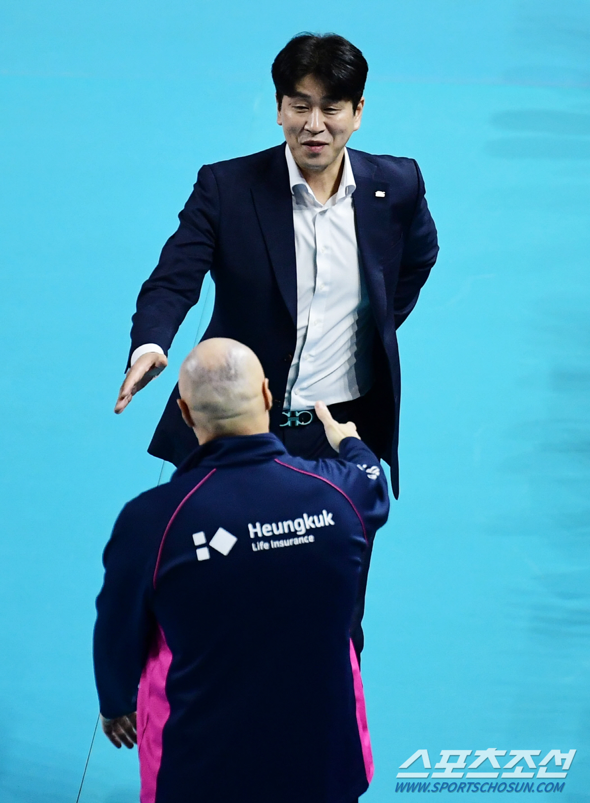"새 외인? 김연경 막아야죠" 휴식기→5R 첫상대가 흥국…김종민 감독의 …